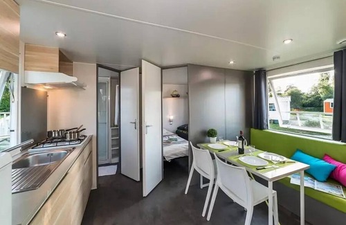 Plougasnou House | Camping maeva Respire Le Domaine de Mesqueau * - Mobile Home SIMPLY O'hara 3 Rooms 4 People + TV
