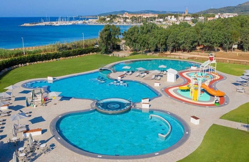 Fertilia House | Camping Village Laguna Blu Baia Sardinia for 6 persons