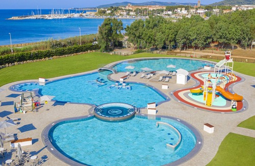 Fertilia House | Camping Village Laguna Blu by Interhome