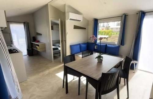 Pays-de-Belves House | Campsite Flower Les Nauves* - Premium Mobile Home 33m² (2 bedrooms - 4 people) + dishwasher for 4 people