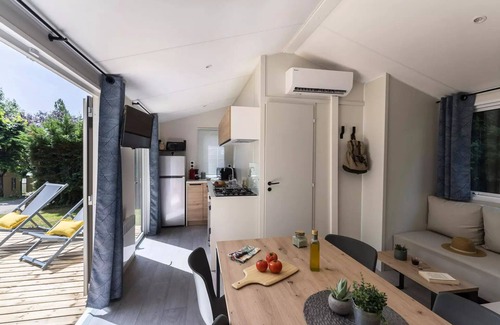 Loches House | Campsite La Citadelle* - PREMIUM mobile home - 3 bedrooms for 6 people