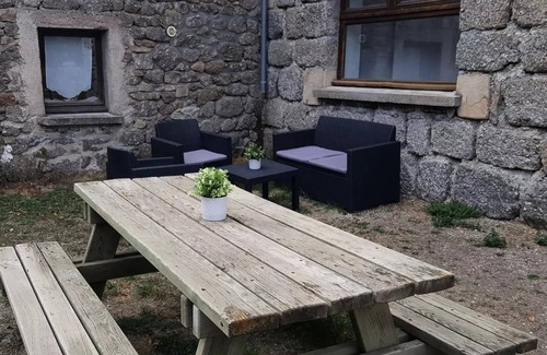 Chastanier House | Campsite Les sous bois du Lac *** - F1 -Gite Ground Floor 4 people