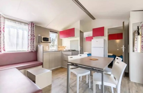 Bois-de-Cene House | Campsite maeva Escapades Le Bois Joli * - Cozy 4 Room Mobile Home 6 People + TV