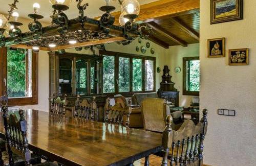 Vallfogona House | Can Blau