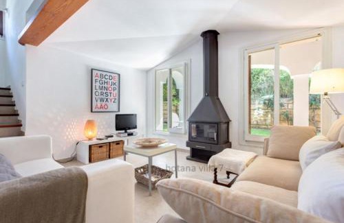 Cala San Vicente Villa | Can Botana 7