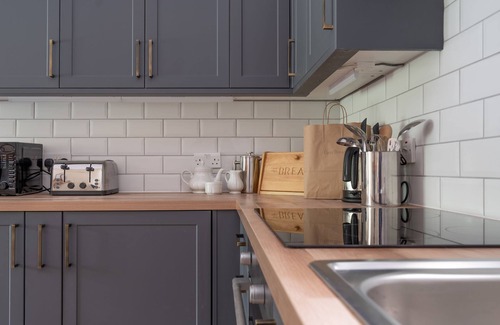 Graythwaite Cottage | Can Brow - sleeps 2 guests in 1 bedroom