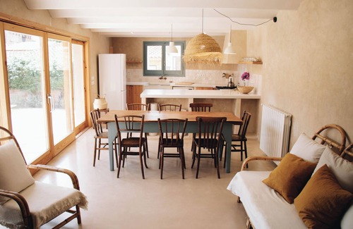 La Tallada d'Emporda Villa | Can Camades - 4-bedroom, 4 bathroom house with garden and pool in L'Empordà