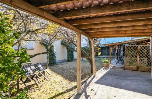Besalu House | Can Camps Besalú - Casa planta baja con jardín