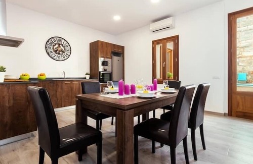 Sineu House | Can Caragol - modern village house with all Comfort