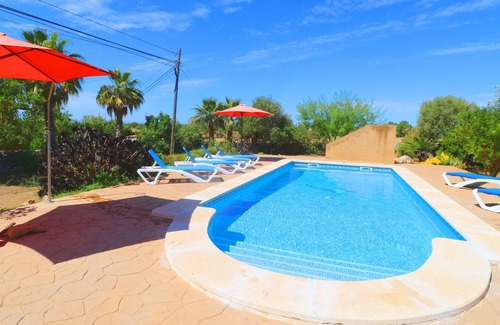 Es Llombards Villa | Can Cova, Wifi free, private pool, Garden, 5 Minutes from Cala Llombards