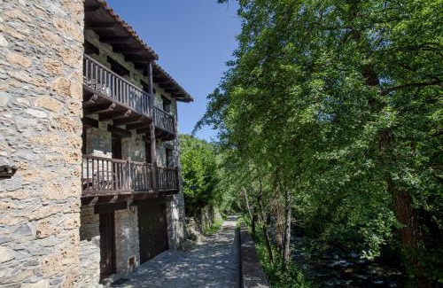 Beget House | Can Criach