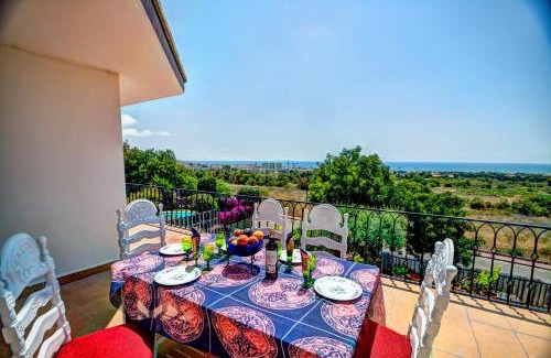 Vallpineda Villa | Can Ferran by Hello Homes Sitges