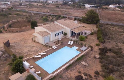 Pilar de la Mola House | Can Juan Pedro