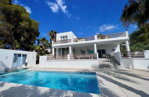 Cala Comte Villa | Can Love, sea view and Sunset.