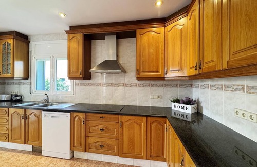 Sant Pere Pescador Villa | Can Mario – Space and serenity for the whole family