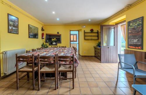 La Vall d'en Bas House | Can Mestrehumà