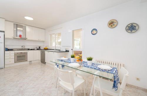 Badia Blava Villa | Can Moragues & Martorell