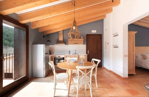 Orpi Apartment | Can Morei - Montserrat. Aparte. 2/3 Personas