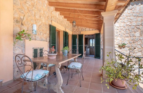 Santa Maria del Cami Villa | Can Olivera