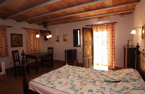 Vilafranca de Bonany Apartment | Can Patxó - Apartment on a dreamlike finca