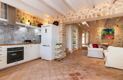 Petra House | Can Pedro - authentic town house
