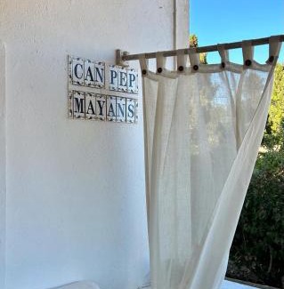 Pilar de la Mola House | CAN PEP MAYANS