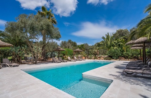 Costitx House | CAN PINA - ECO REDONDA 1 - Apartment with shared pool in COSTITX. Free WiFi