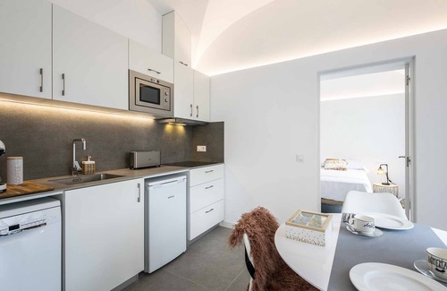 Banyoles Apartment | CAN Planeses Dúplex de Lujo con Balcón en el Pla de L'estany