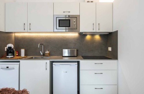 Banyoles Apartment | CAN Planeses Dúplex de Lujo con Balcón en el Pla de L'estany