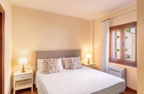 Petra House | Can Roca