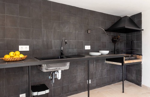 Sineu House | Can Tey - modern and quiet house