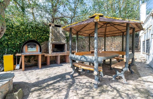 Querol Ski Chalet | Can tronc