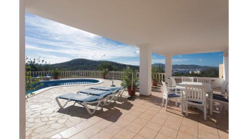 Sant Antoni de Portmany Villa | Can Tunicu has amazing sea views and is located in a quiet area near to San Antonio