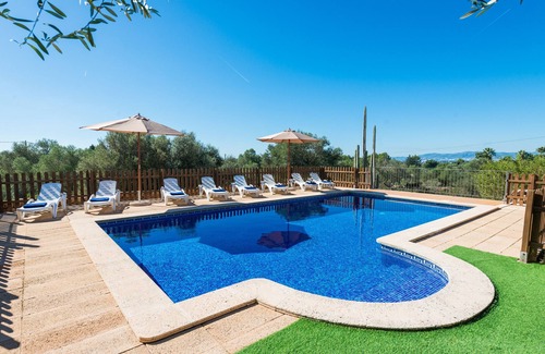 l'Aranjassa Villa | CAN VALERO for 12 people in Palma with Swimming pool