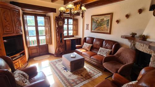 Rupit I Pruit House | Can Vila Rupit