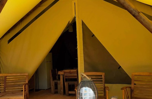 Sainte-Catherine-de-Fierbois House | Canadian Lodge - 2 Schlafzimmer - ohne Sanitäranlagen 5 Personen