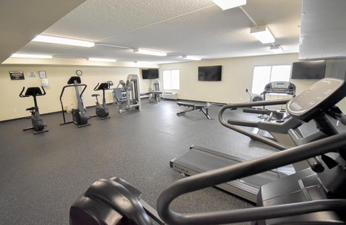 Regent Hotel | Canad Inns Destination Centre Club Regent Casino Hotel