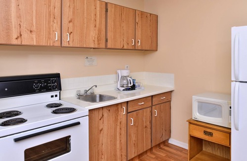 Whitecourt Hotel | Canadas Best Value Inn Whitecourt
