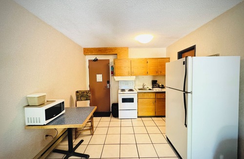 Castlegar Hotel | Canadas Best Value Inn & Suites Castlegar