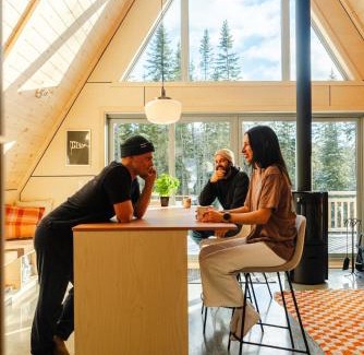 Ste-Lucie-des-Laurentides House | Canadian Classic - Spa - Sauna - Fire - Forest