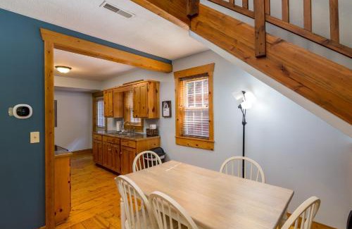 Millersburg House | Canadian Hemlock . Trailside Lodging