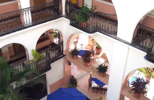 P Chahue Hotel | Canadian Resort Huatulco