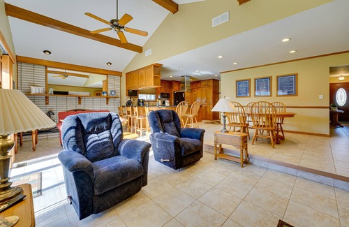 Pearl Beach House | Canal-Front Clay Township Gem: Boat & Jet Ski Lift