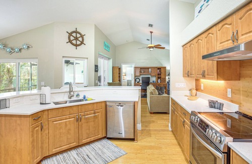 South Gulf Cove House | Canal-Front Gem w/Dock & Yard in Port Charlotte!