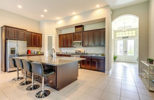 Ruskin House | Canal-Front Home w/Pool & Hot Tub in Apollo Beach