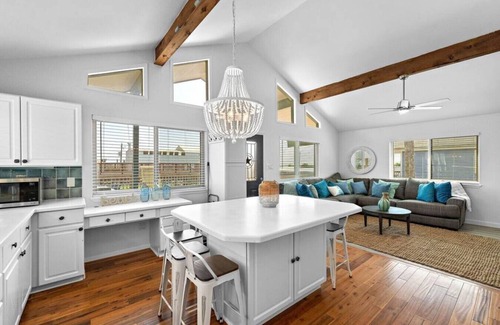 Freeport House | Canal Front Home With Two Docks and Huge Gameroom