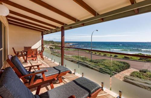 Yallingup Apartment | Canal Rocks Beachfront Apartments
