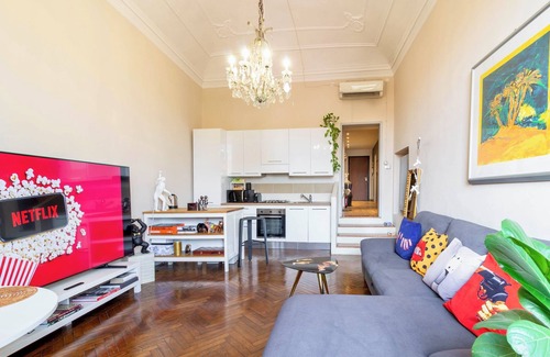 Old Town Apartment | Canalchiaro Suite, Modena Center, 6 guests, Cathedral view