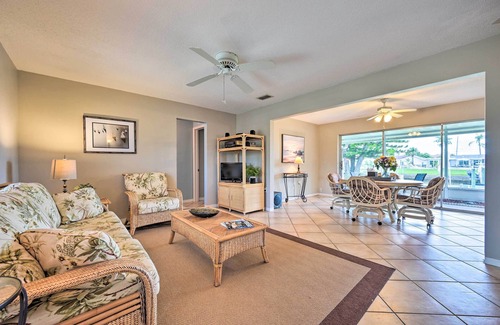 Flor-a-mar House | Canalfront New Port Richey Home w/Boat Dock!