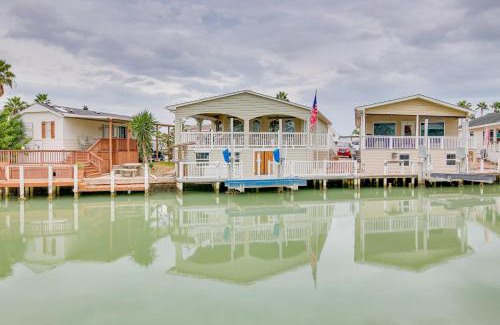 Port Isabel House | Canalfront Port Isabel Cottage 5 Mi to Beach!